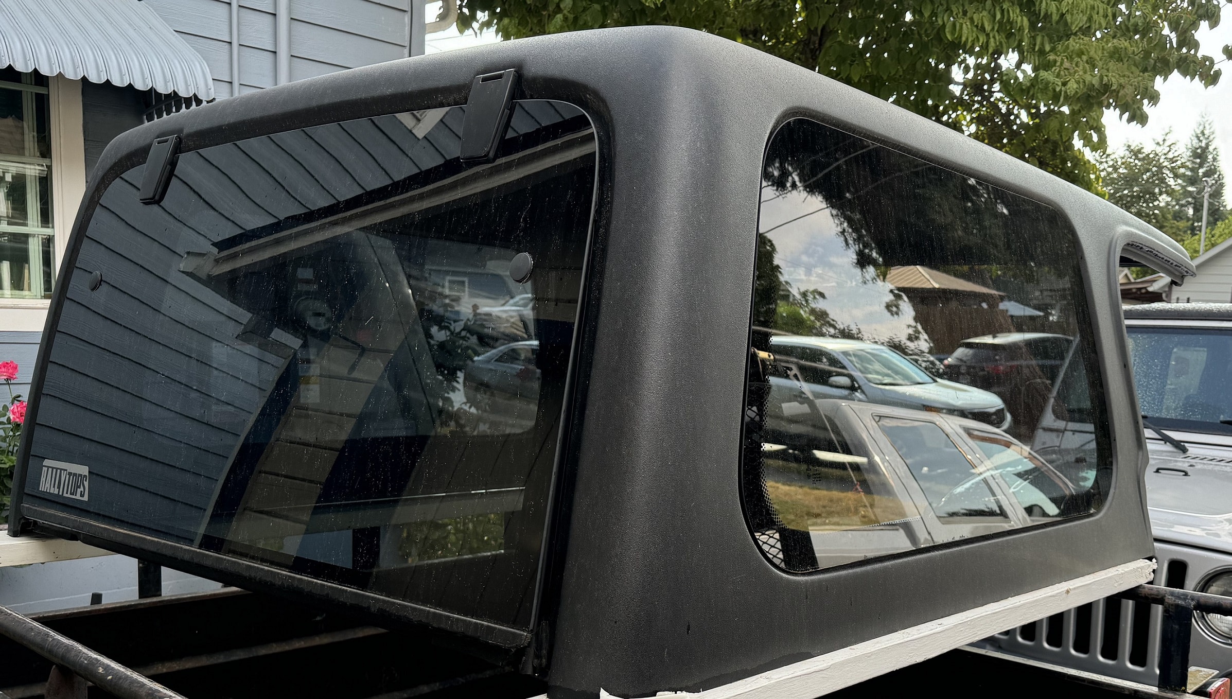 Used Jeep Hard Top that fits 04-06 LJ