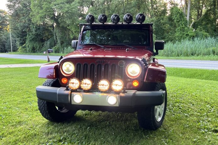 2012 Jeep Wrangler Sahara Sport Utility Deep Cherry Red 6 cyl 6 speed MANUAL