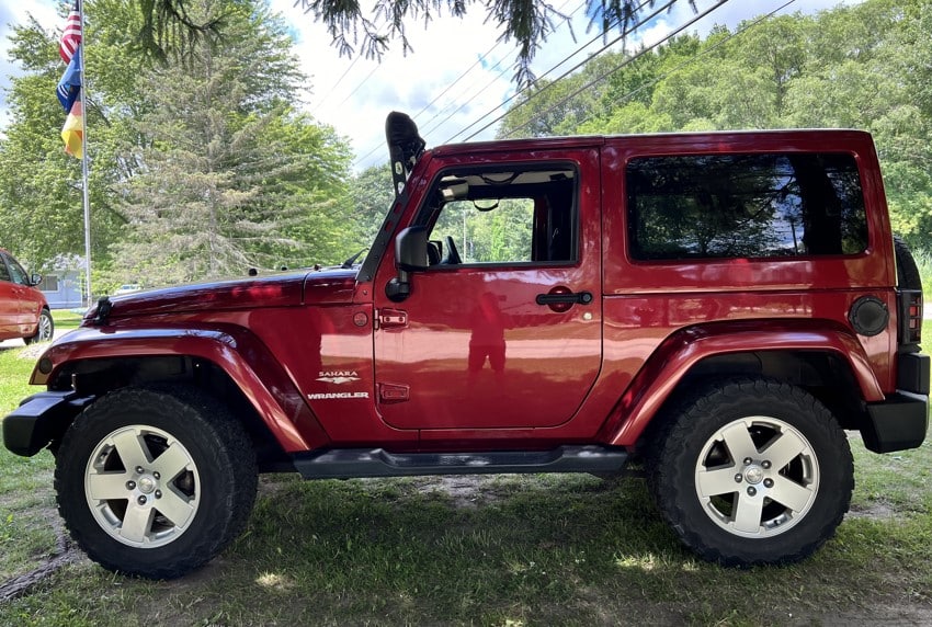 2012 Jeep Wrangler Sahara Sport Utility Deep Cherry Red 6 cyl 6 speed MANUAL