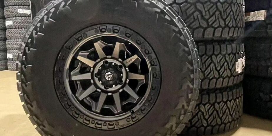 Wheels Rims 35″ Nitto AT Tires 5×5 Jeep Wrangler JK JL