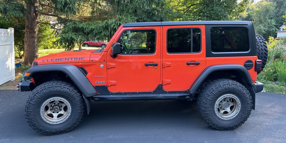 2019 JLU Sahara “Clementine”