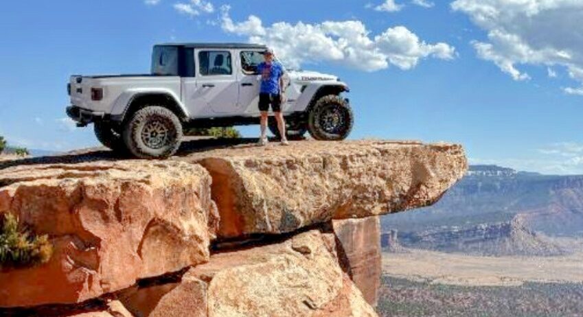 Custom Bobbed Beds for Jeep JT