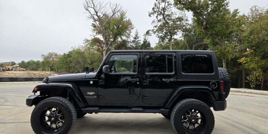 2015 Jeep Wrangler · Unlimited Sahara Sport Utility 4D