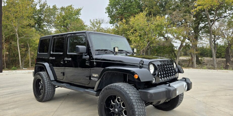 2015 Jeep Wrangler · Unlimited Sahara Sport Utility 4D