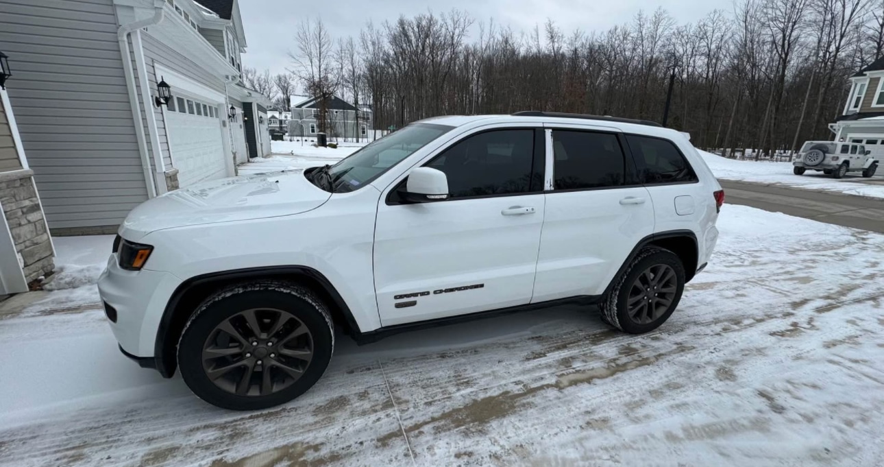 2016 Jeep Grand Cherokee 75th Anniversary Edition