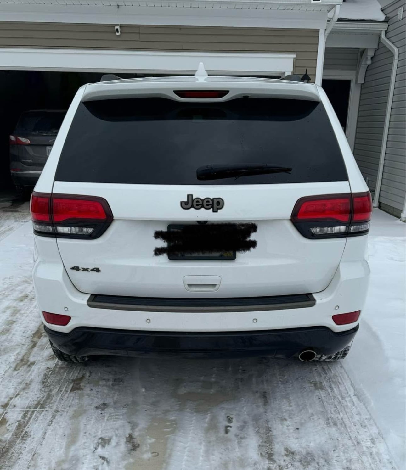 2016 Jeep Grand Cherokee 75th Anniversary Edition