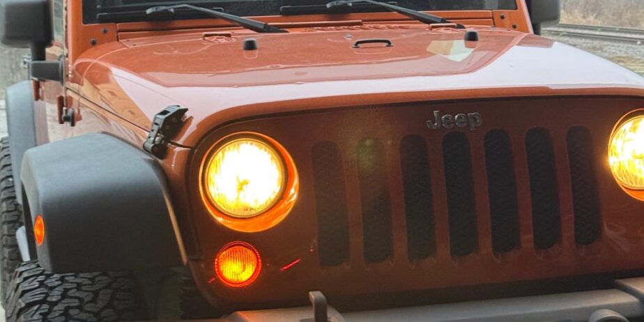 2011 Jeep Wrangler · Unlimited Sport SUV 4D