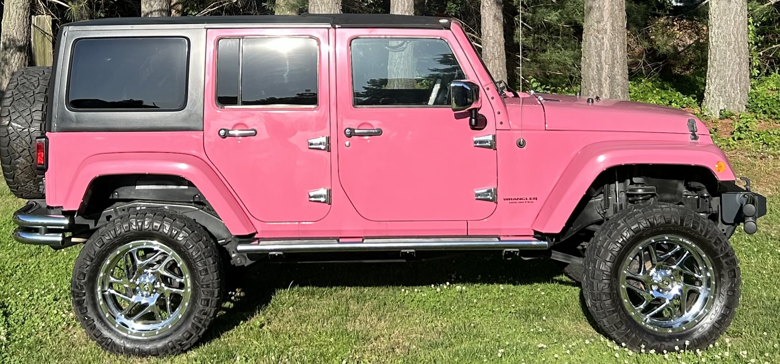 PINK JEEP-Must See