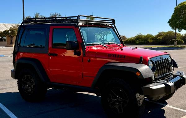 2017 Wrangler Willys Wheeler 2D V6 manual