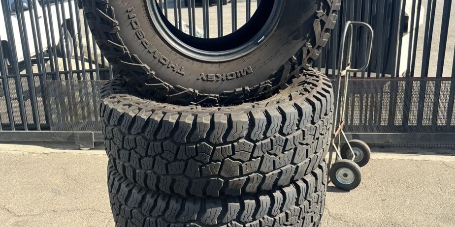 Mickey Thompson Baja Boss A/T 37/12.50/R17 “USED”