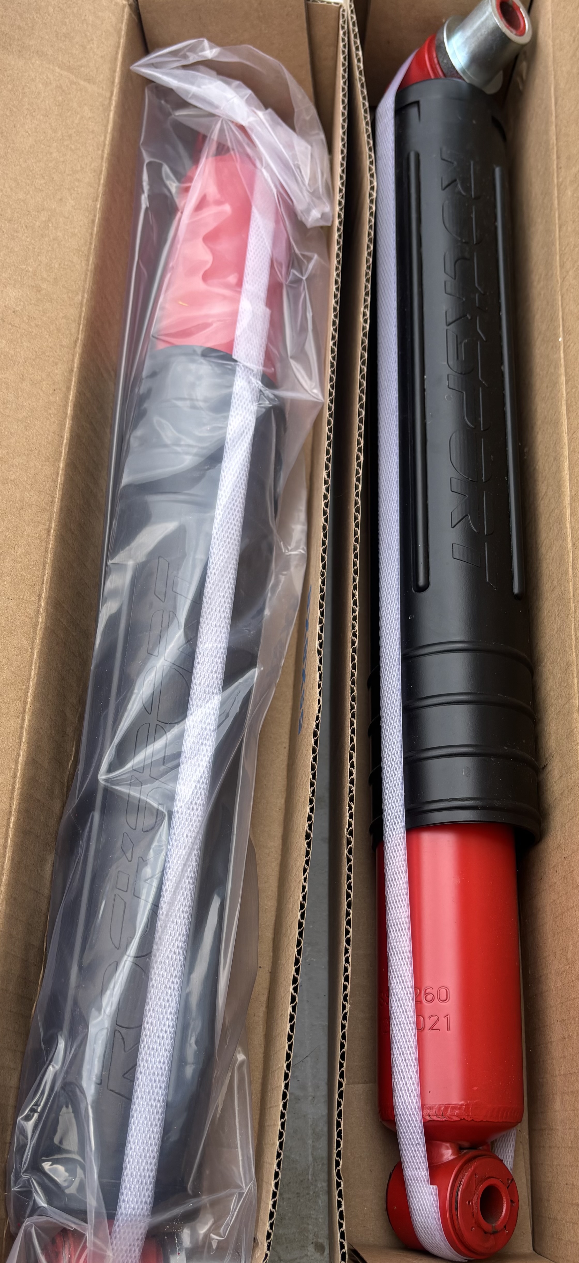 Rock sport red long travel shocks