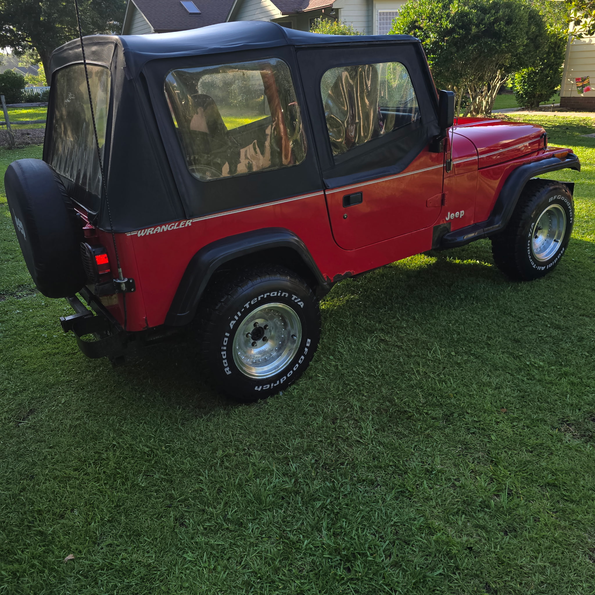 1992 Jeep Wranler, 4 cylinder, manual transmission-149,587 original miles