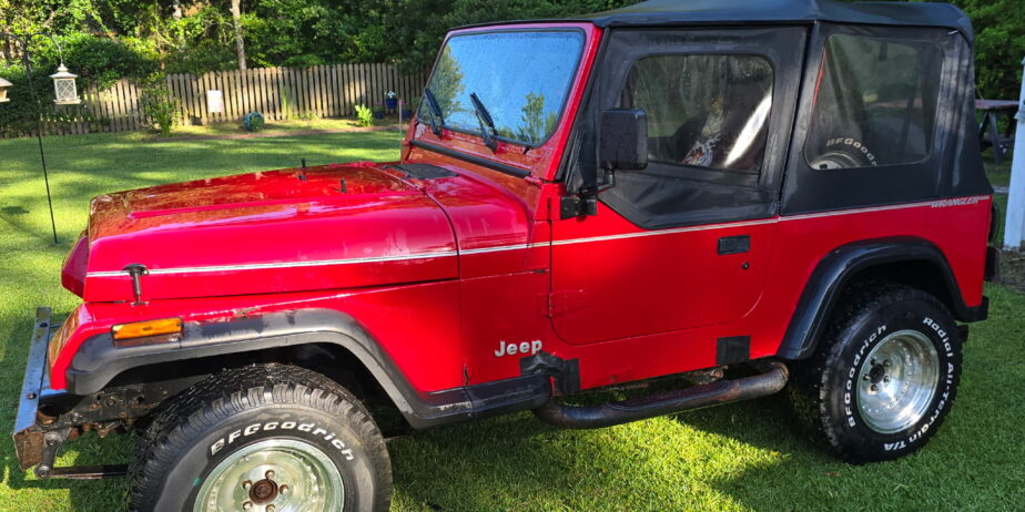 1992 Jeep Wranler, 4 cylinder, manual transmission-149,587 original miles