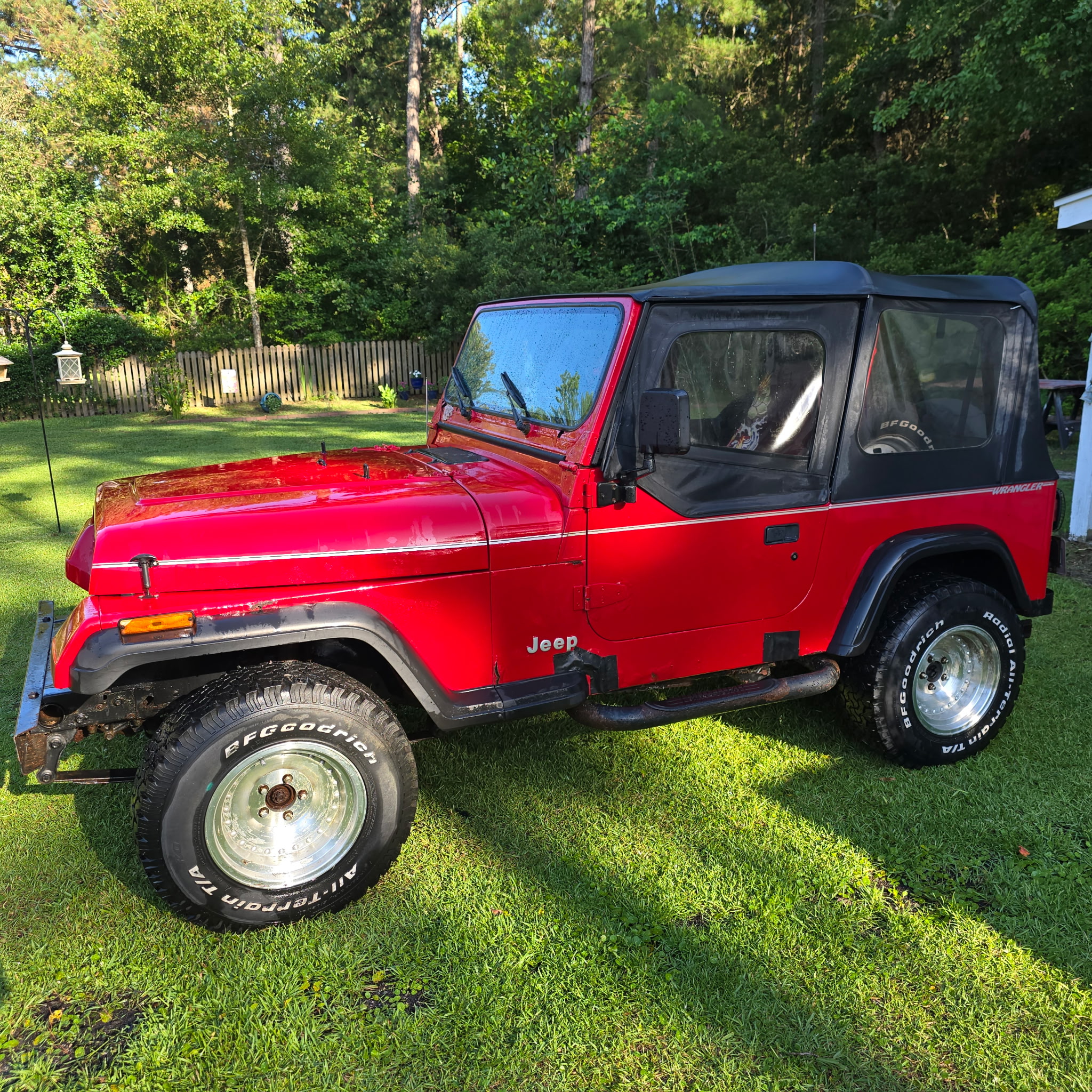 1992 Jeep Wranler, 4 cylinder, manual transmission-149,587 original miles