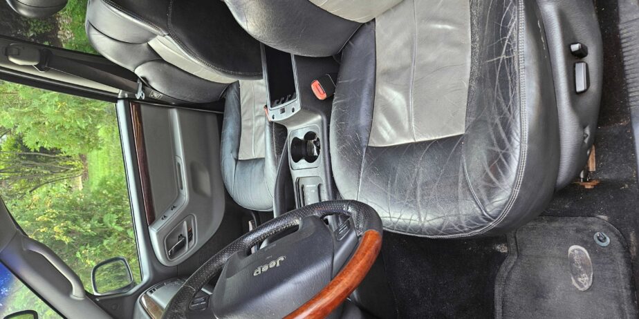 2004 Grand Cherokee Overland