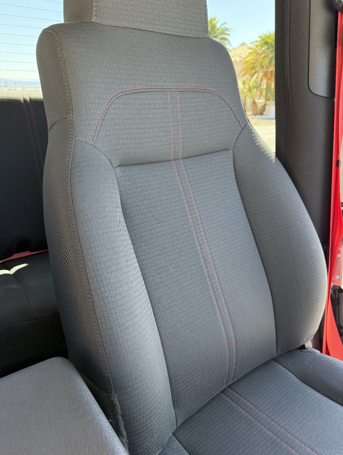 03 Rubicon Tomb Raider w ONLY 1300 Orig Miles WOW!!