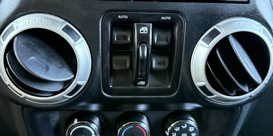 2018 Jeep Wrangler Sahara JK