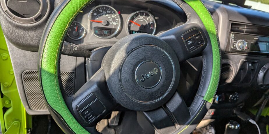 2013 Gecko Green Jeep Wrangler