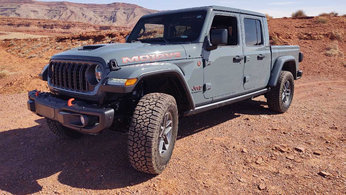 2024 Gladiator Mojave X – AMAZING JEEP for sale!