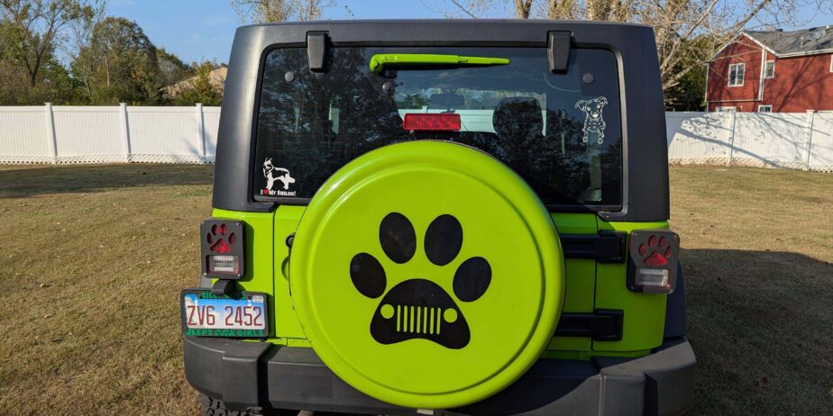 2013 Gecko Green Jeep Wrangler