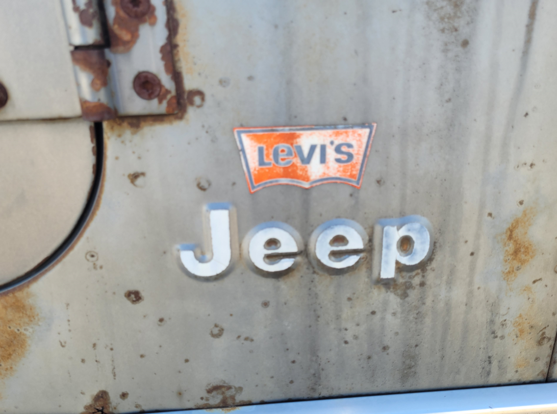 ’77 CJ-7 Levi’s edition