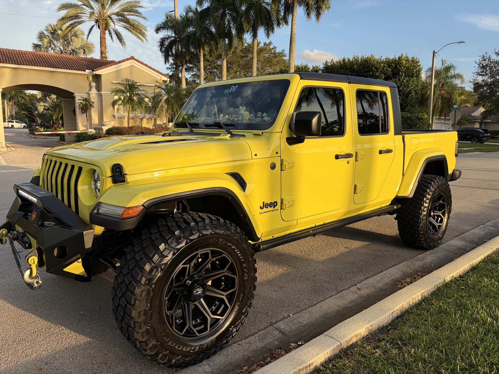 2023 Jeep Gladiator Sport S ROCKY RIDGE