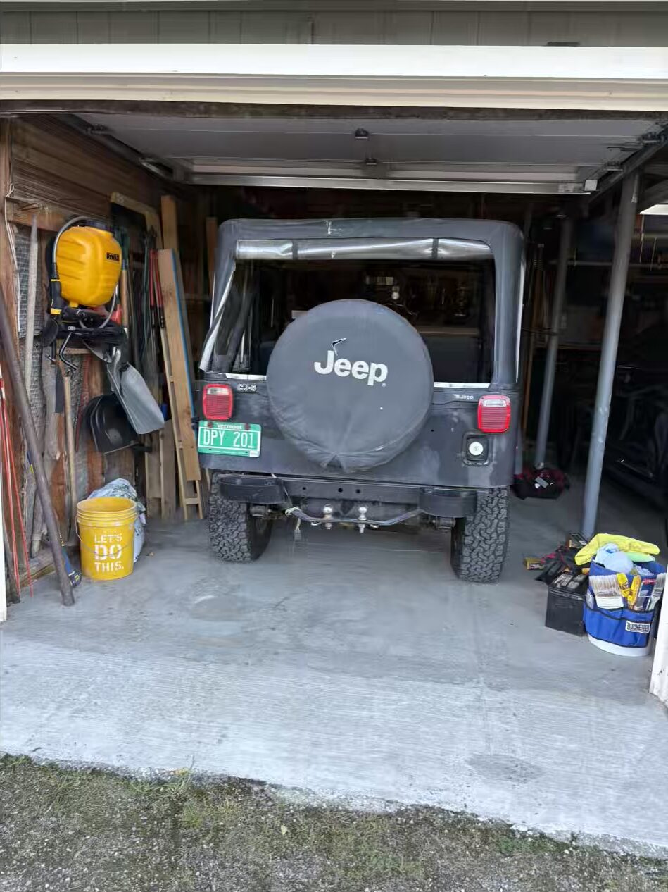 1979 CJ5 Golden Eagle