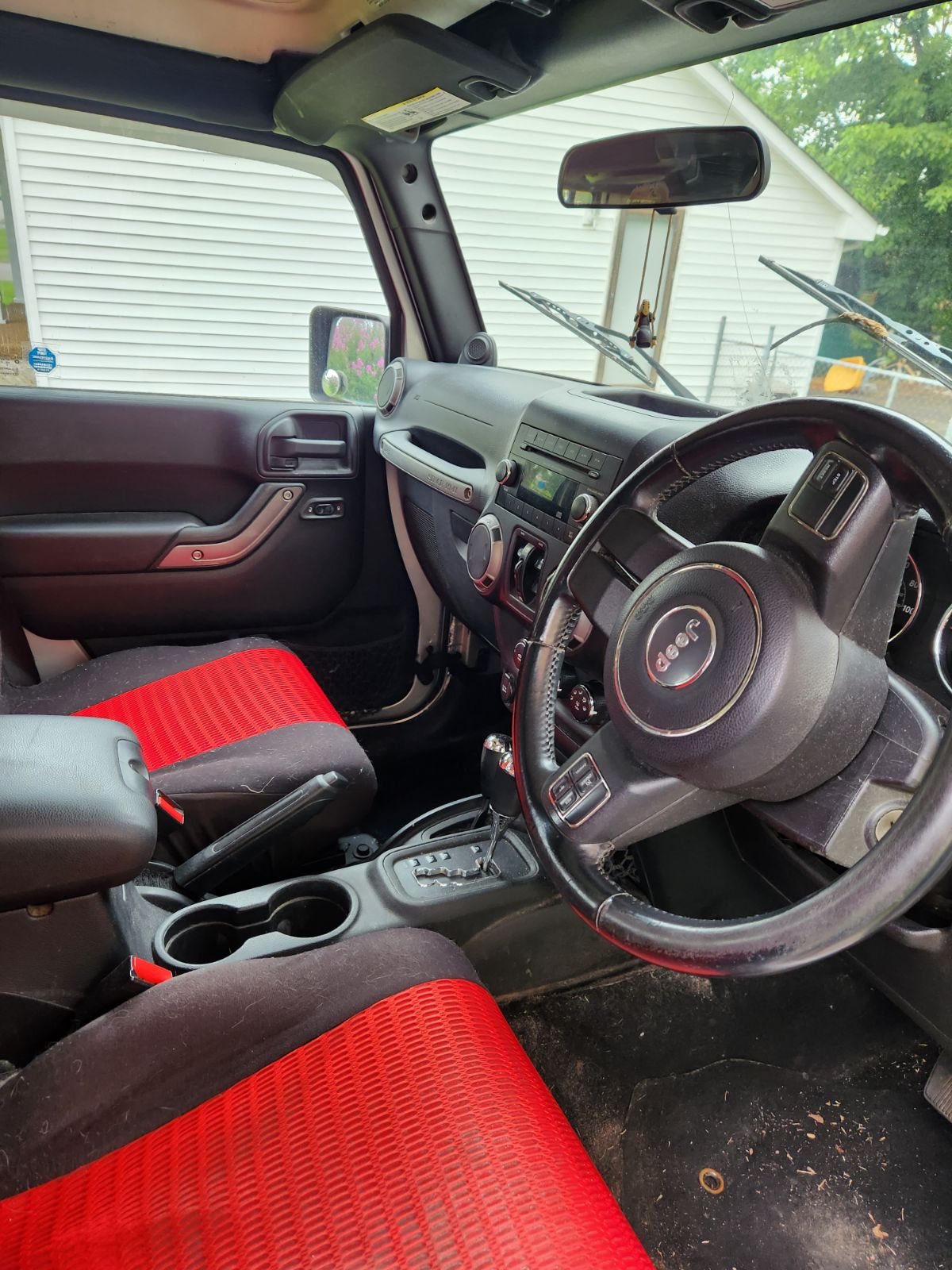 RHD Jeep Wrangler Unlimited – Mechanic’s Special / Project 203,351 miles