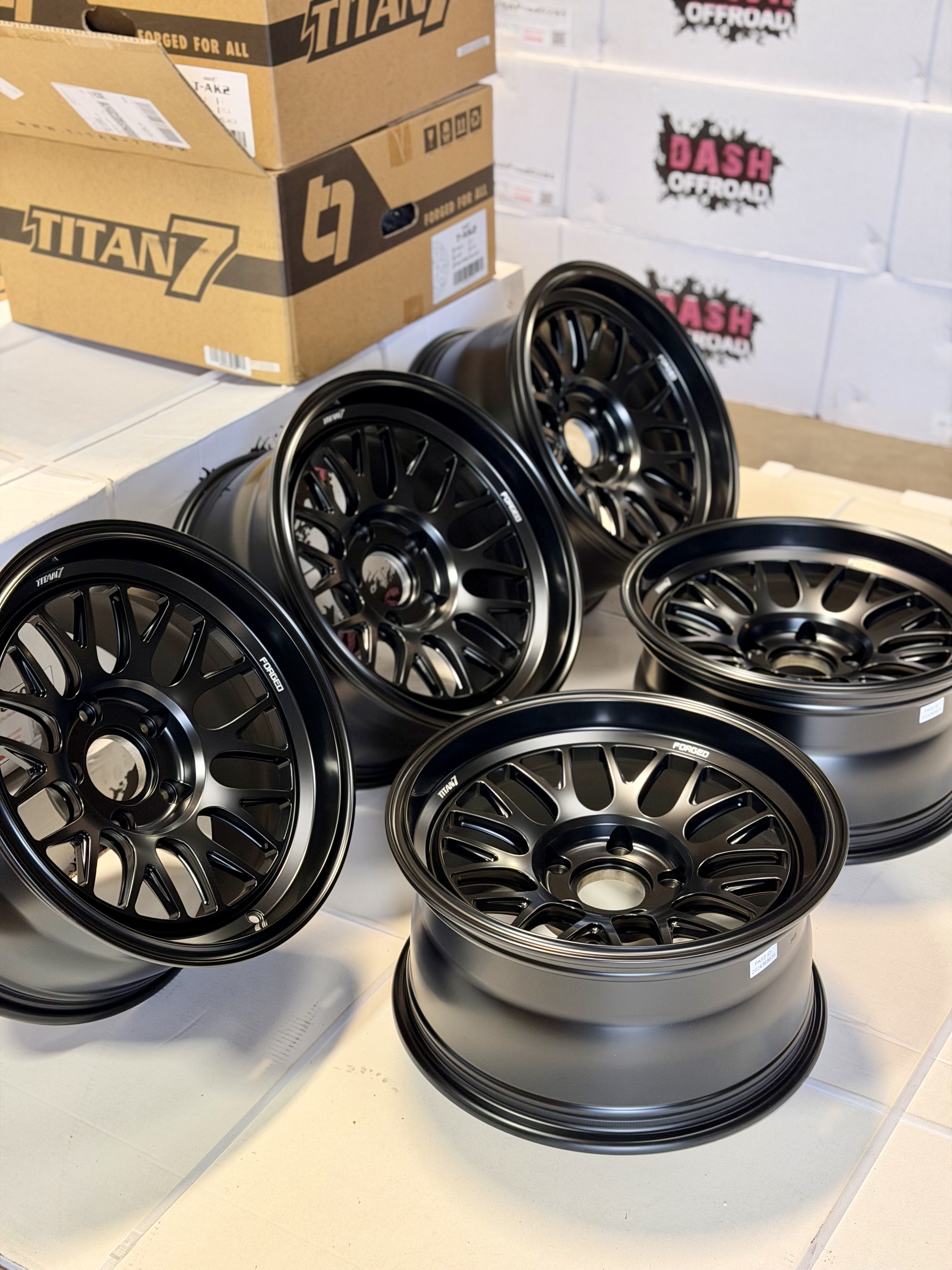 F.S. Titan-7 T-AK1 and T-AK2 17″ Forged Wheels, Light weight.