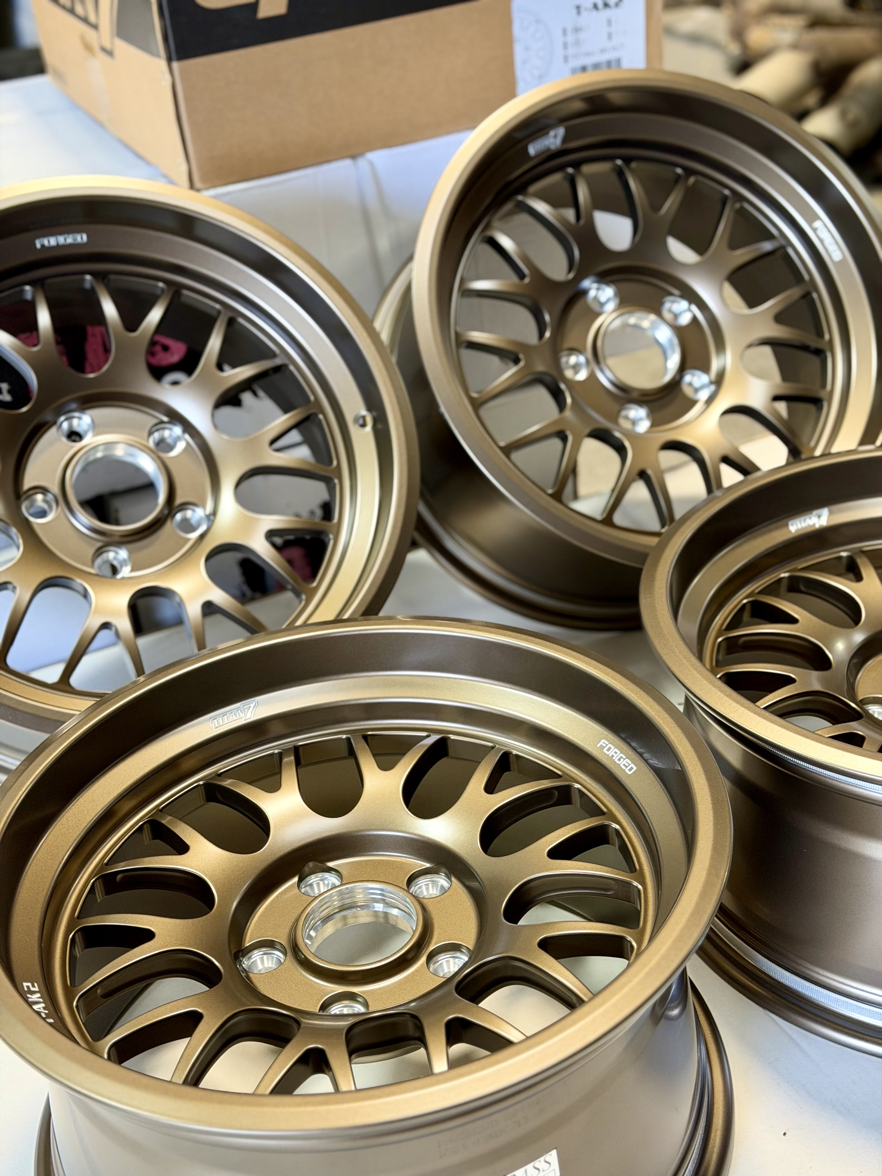 F.S. Titan-7 T-AK1 and T-AK2 17″ Forged Wheels, Light weight.