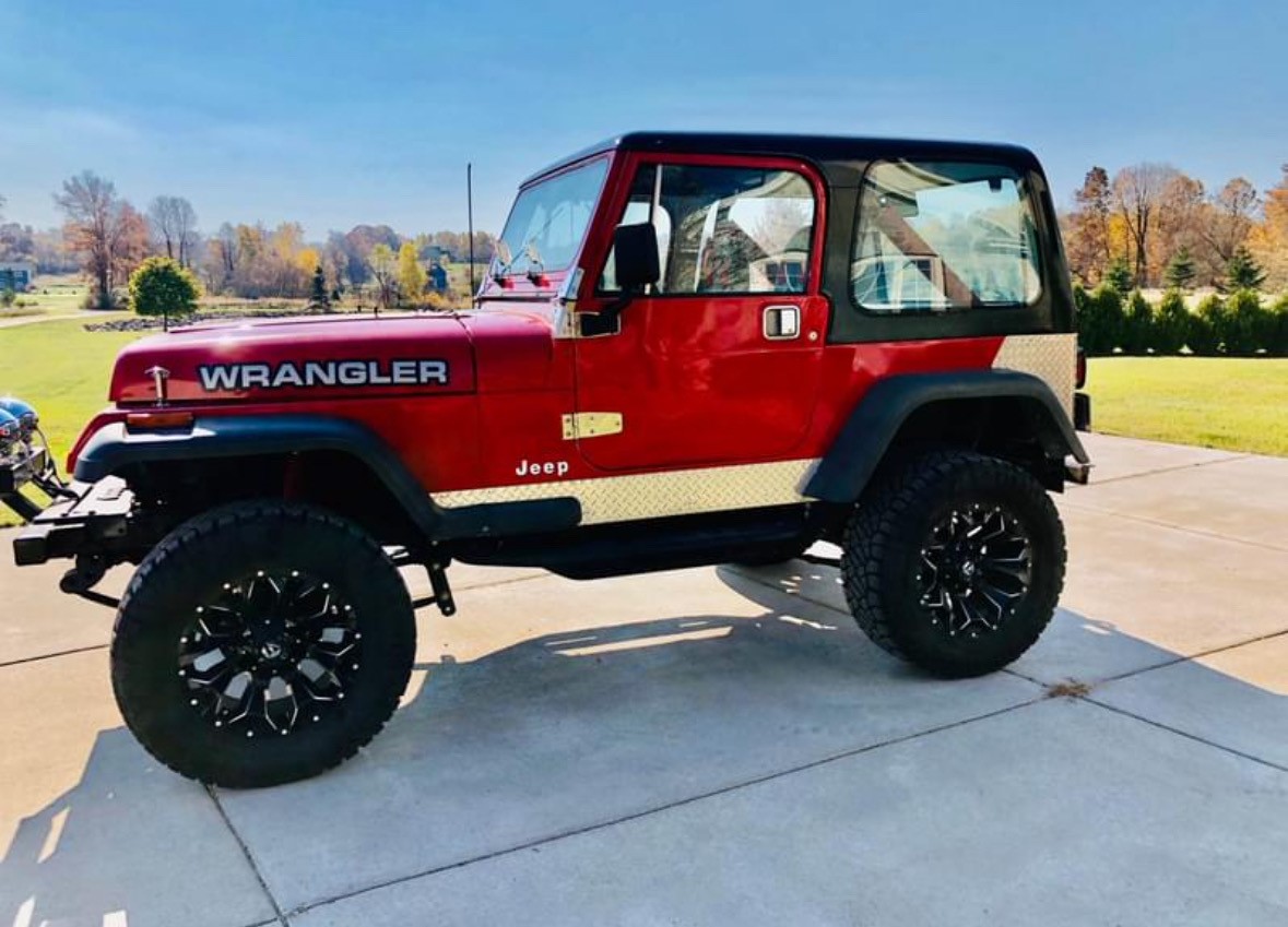 1988 Jeep Wrangler 400 miles on new 4.2 Motor, 122,000 on body