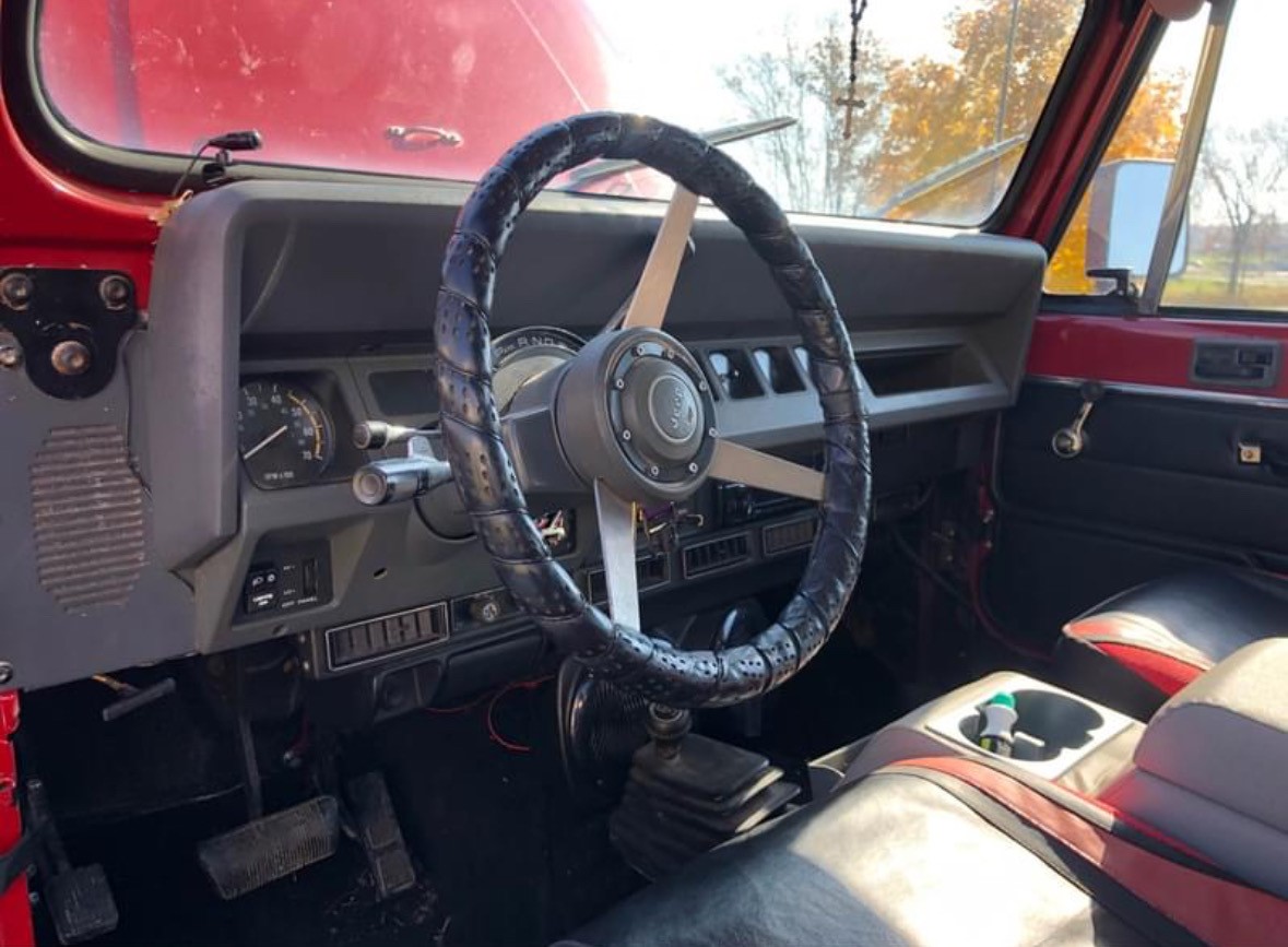 1988 Jeep Wrangler 400 miles on new 4.2 Motor, 122,000 on body